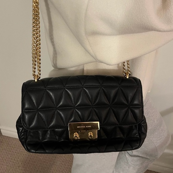 Michael Kors Sloan Bag - Picture 2 of 7